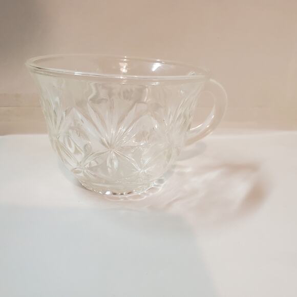 Get Blitzed: Retro Punch Bowl Set (Cups Included!) - Picture 5 of 13